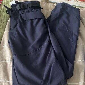 Mens light outdoor pants. Fleece lined